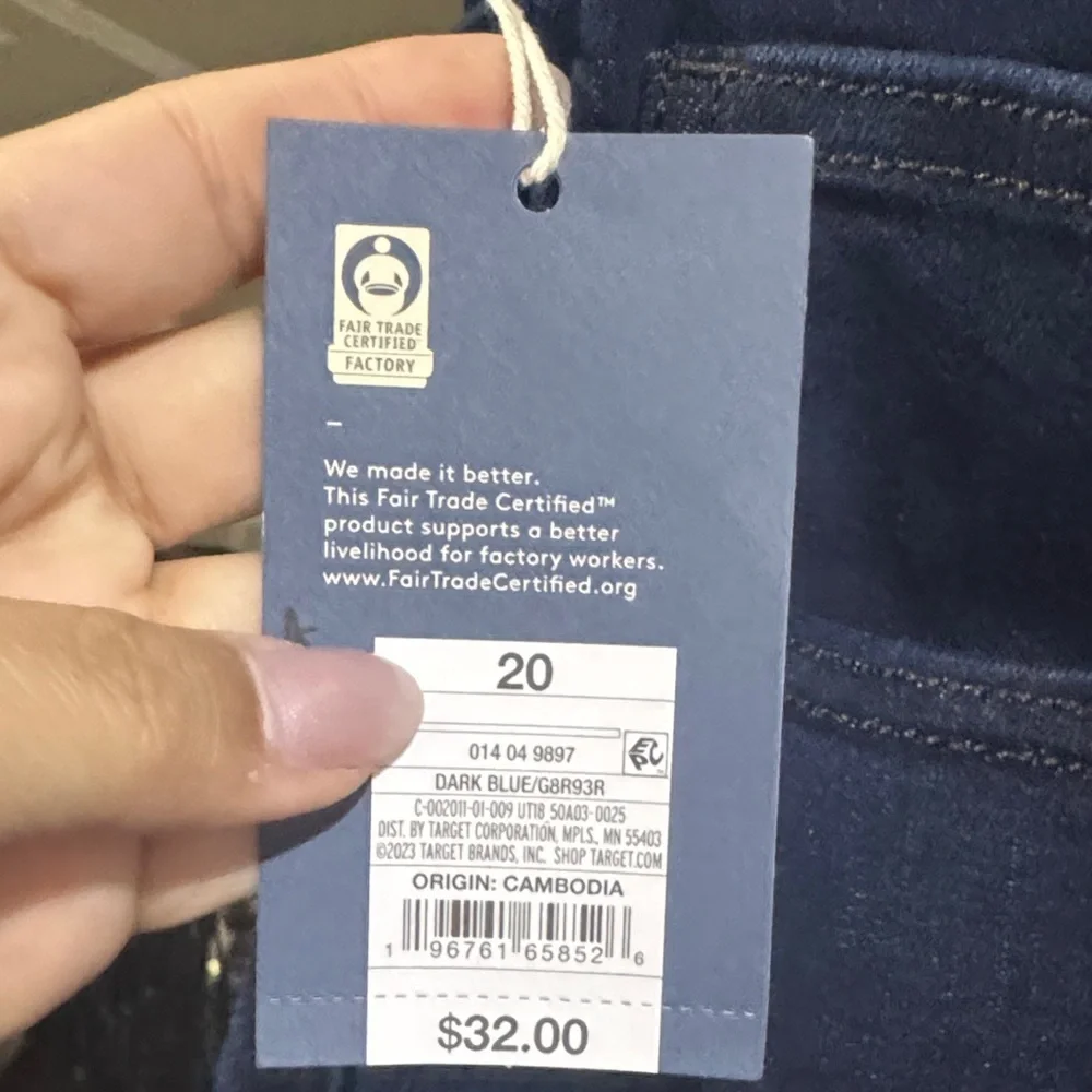Women’s Universal thread jeans in seams 27inches
